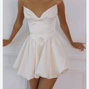 Bardot Avella Bubble Hem Mini Dress In Ivory NWT